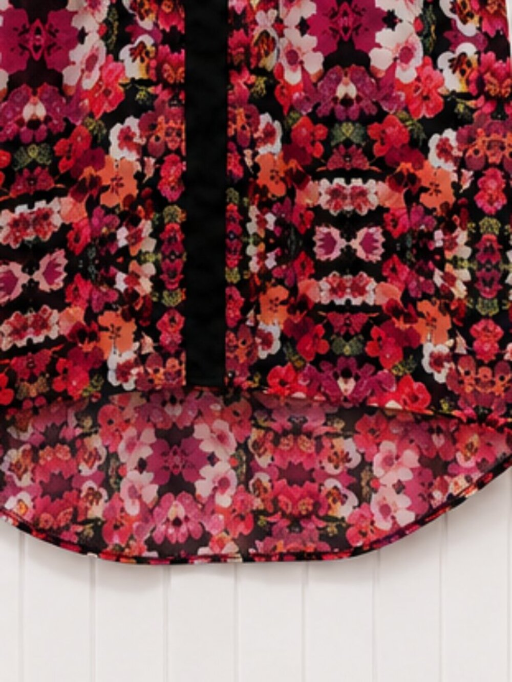 Nicole by Nicole Miller Floral Sleeveless Blouse Size Medium Pink Black High Low - Picture 4 of 6